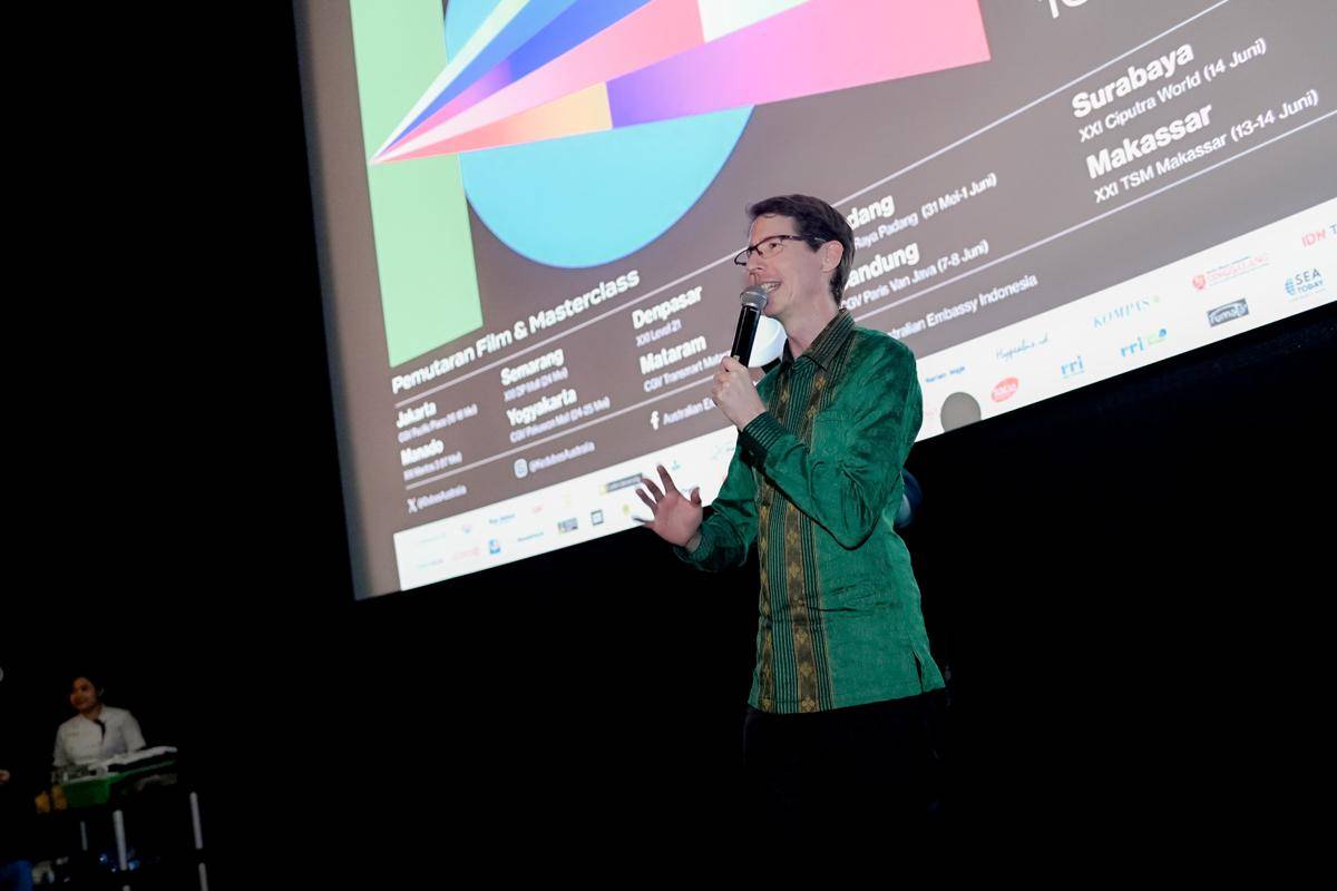 Konsulat-Jenderal Australia di Makassar, Todd Dias, saat membuka Festival Sinema Australia Indonesia (FSAI) 2025 Makassar yang berlangsung di XXI Trans Studio Mall pada Jumat 13 Juni 2025. (Dok. FSAI)